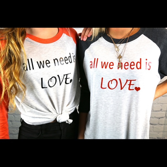 All we need is 🖤 Grapgic Raglan Tees - Picture 2 of 7